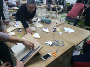 読書台とページめくり