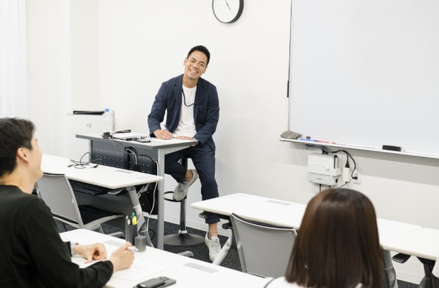 履正社の人。佐藤 秀典