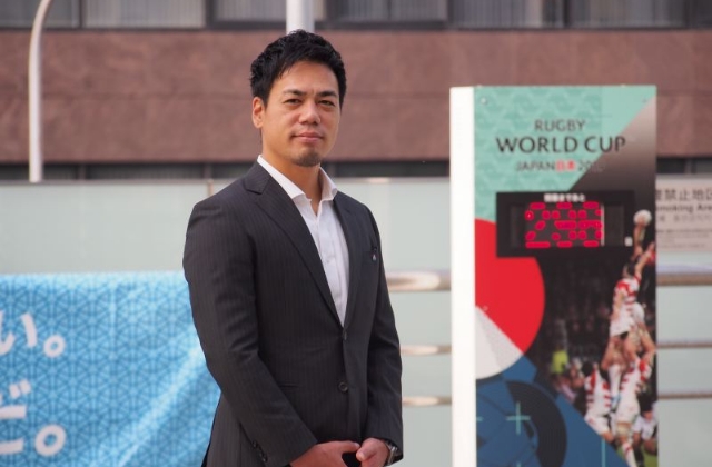 履正社の人。佐藤 秀典