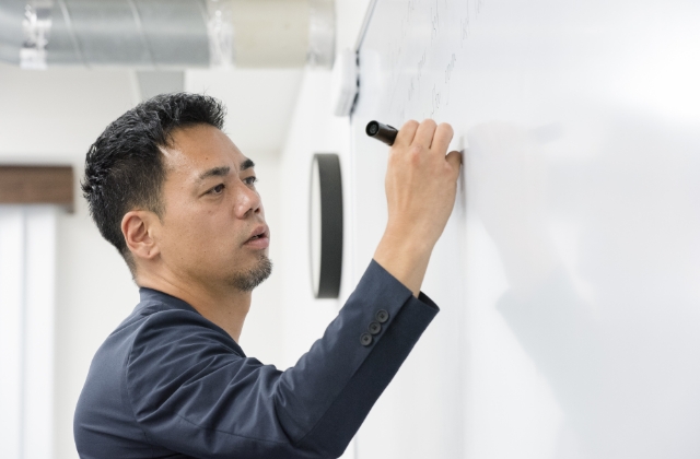 履正社の人。佐藤 秀典