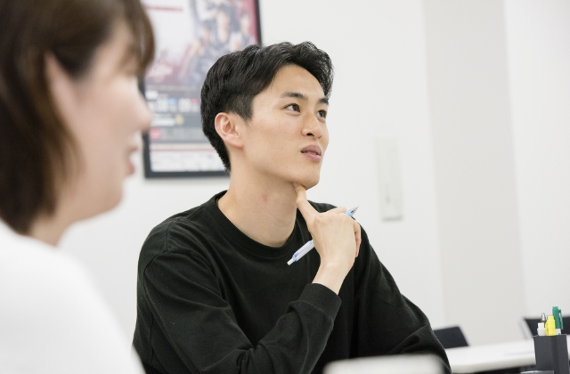 履正社の人。佐藤 秀典