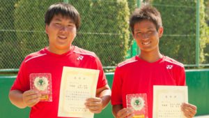 男子シングルス 準優勝（上原・長谷川）